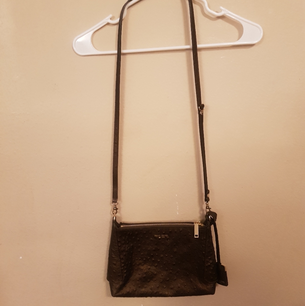 HENRY BENDEL new York Ostrich